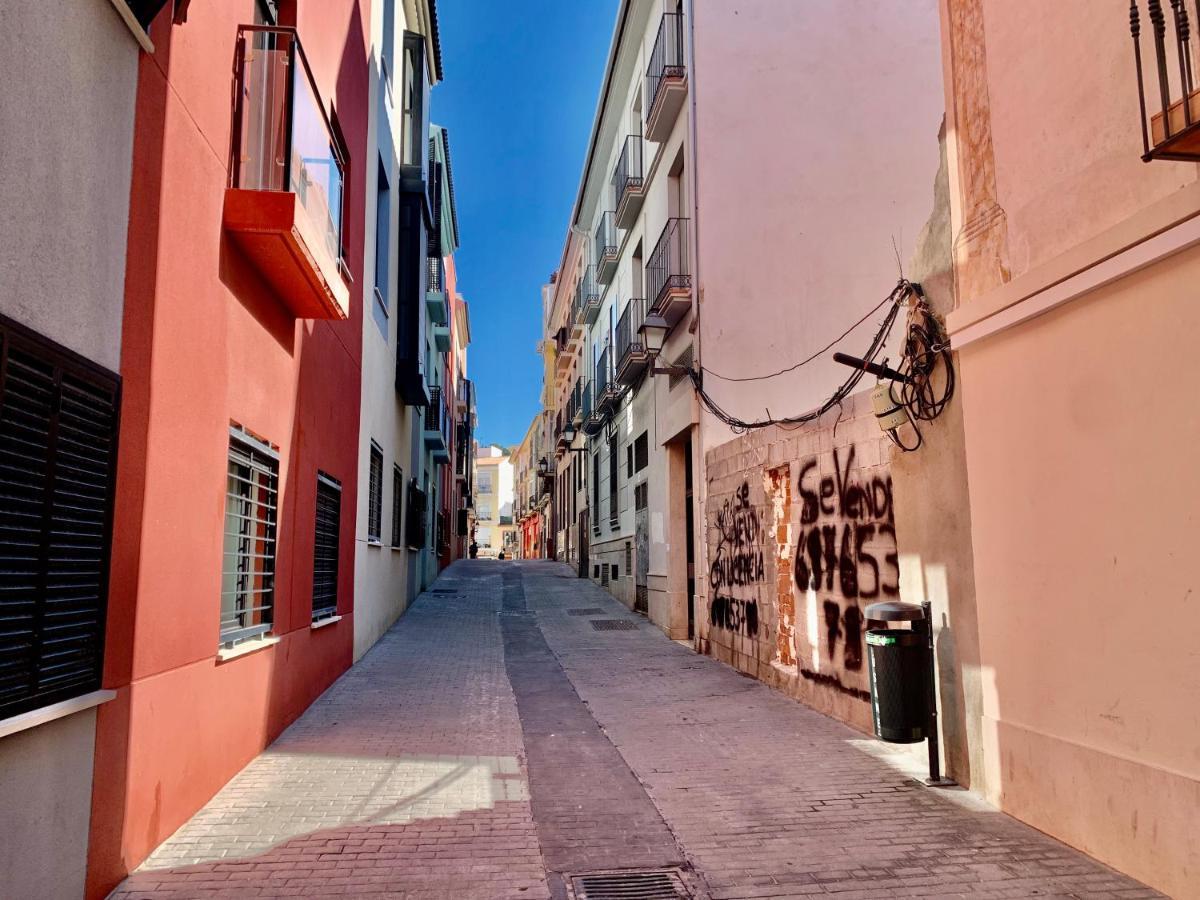 Homely Malaga Refino Bajo G6 Y F6 Exterior photo