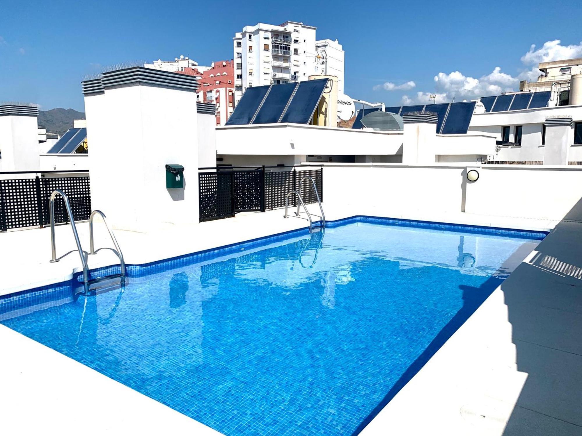 Homely Malaga Refino Bajo G6 Y F6 Exterior photo