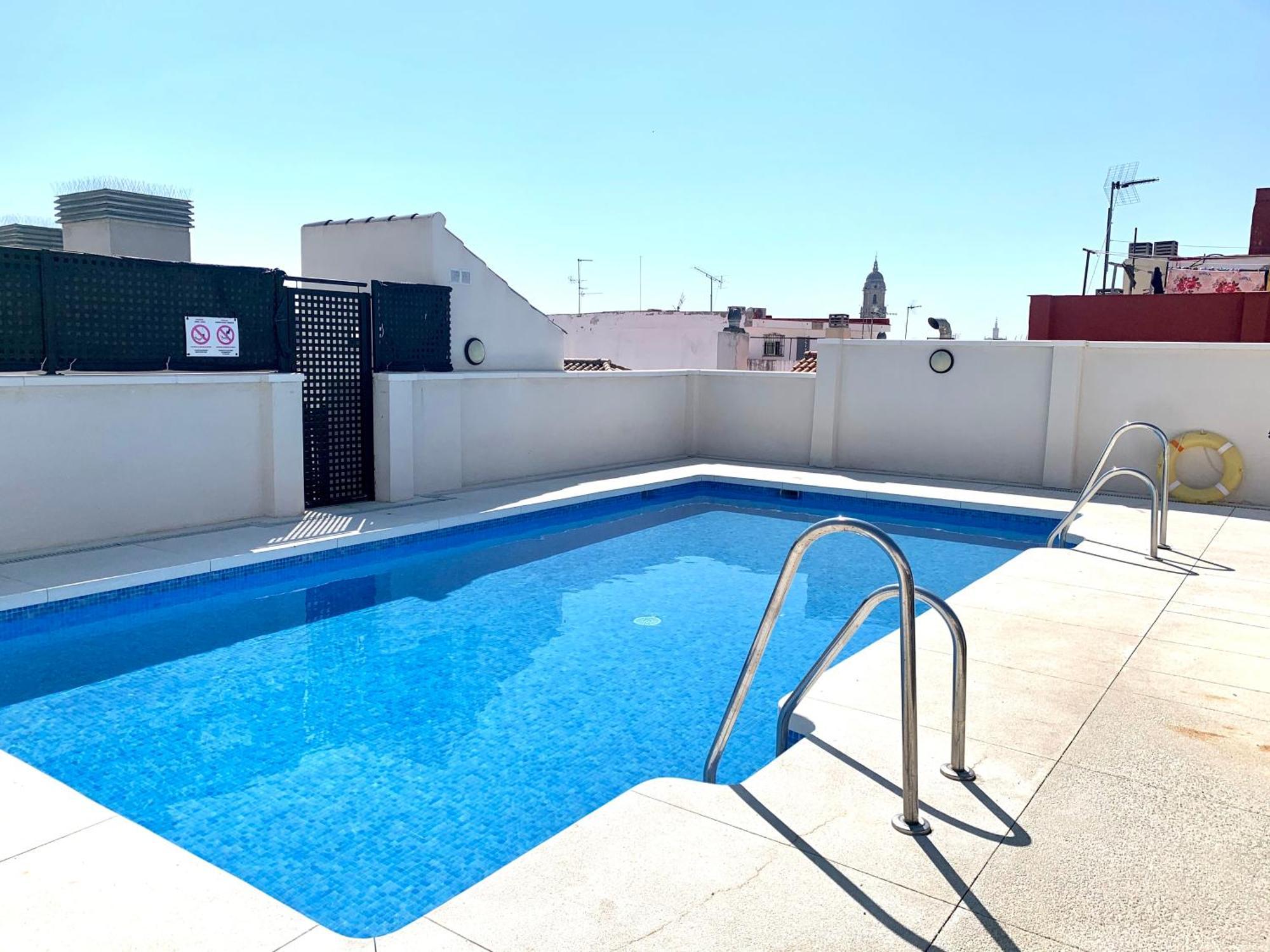 Homely Malaga Refino Bajo G6 Y F6 Exterior photo