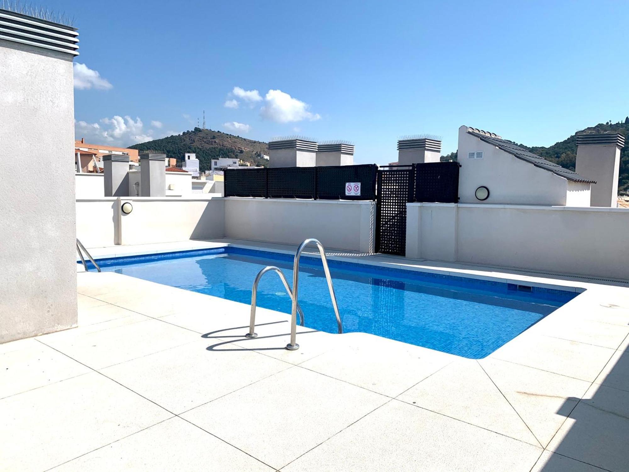 Homely Malaga Refino Bajo G6 Y F6 Exterior photo