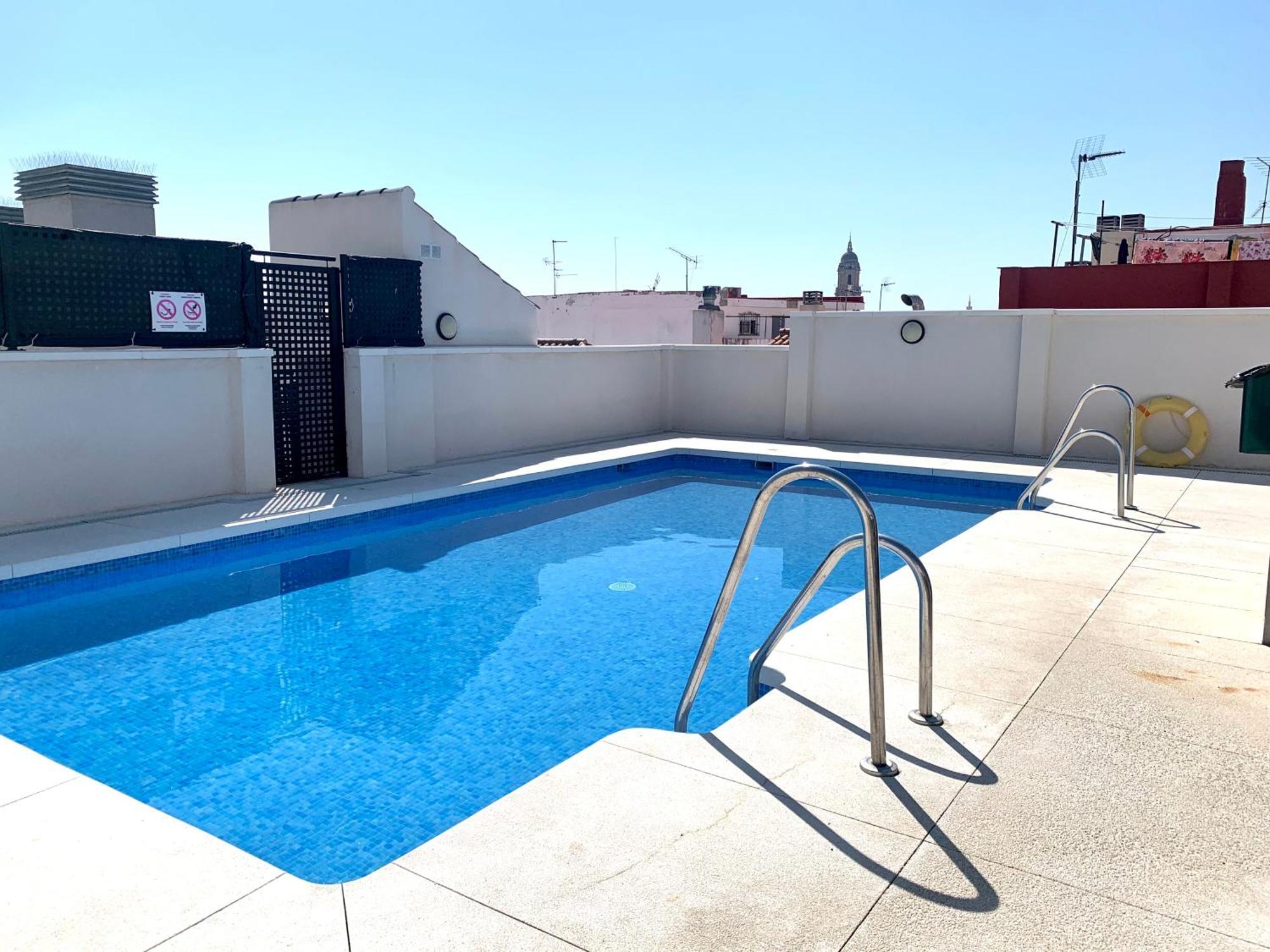 Homely Malaga Refino Bajo G6 Y F6 Exterior photo